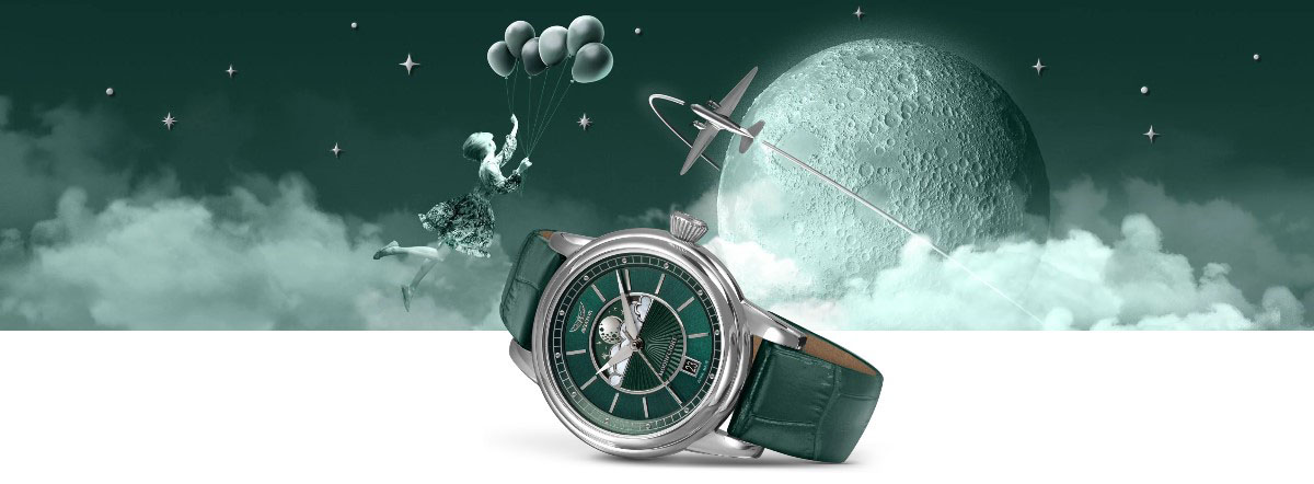 lady_watches_AVIATOR_Moonlight